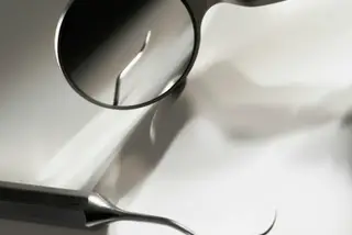 Ağız Kokusu Tek Başına Diş Eti Hastalığı Anlamına Gelir mi?